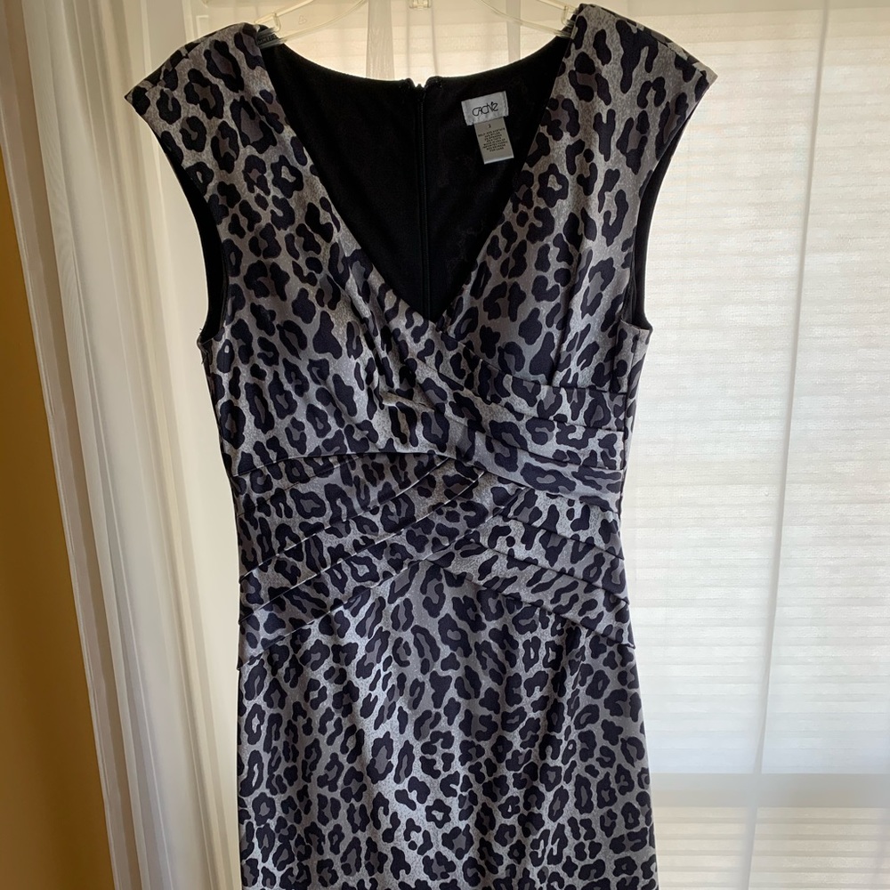 Cache Leopard Print V Neck  Midi Dress Size 2